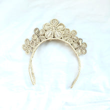 Load image into Gallery viewer, Handmade Almita Crown
